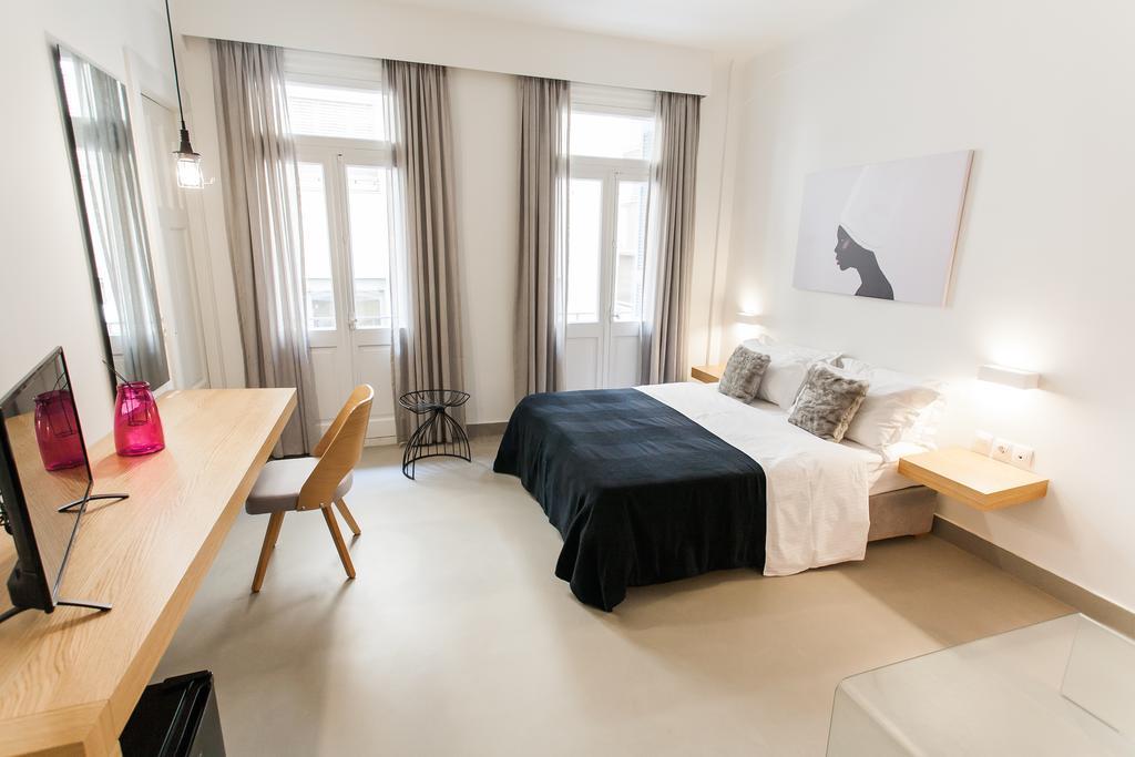 Monk Suites By Mlt At Ermou Atenas Exterior foto